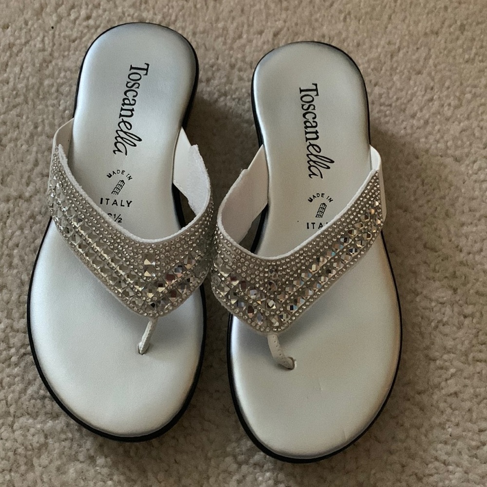 Silver, white/rhinestone, sandals/thong, 6.5, never worn!